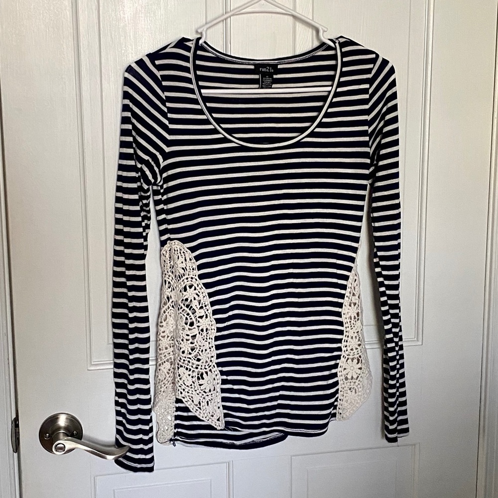 Navy & white stripes